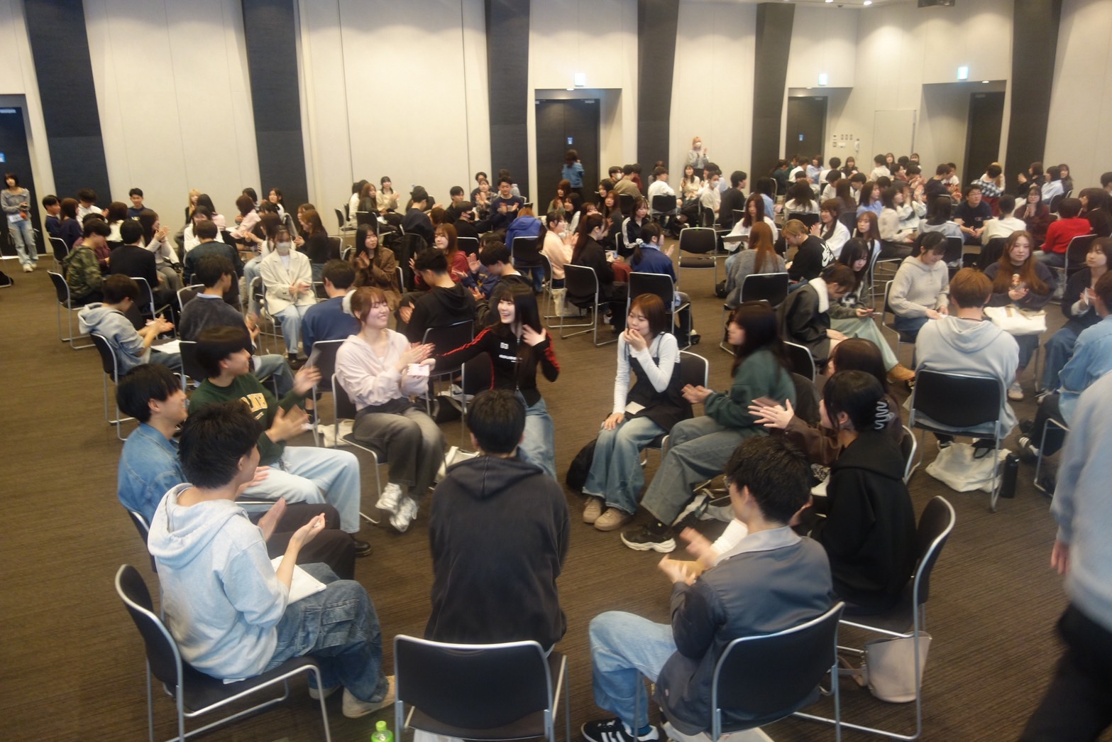 新入生歓迎会 - 保健医療学部自治会