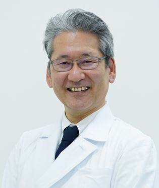 保健医療学部_藤原学部長2025_FFF