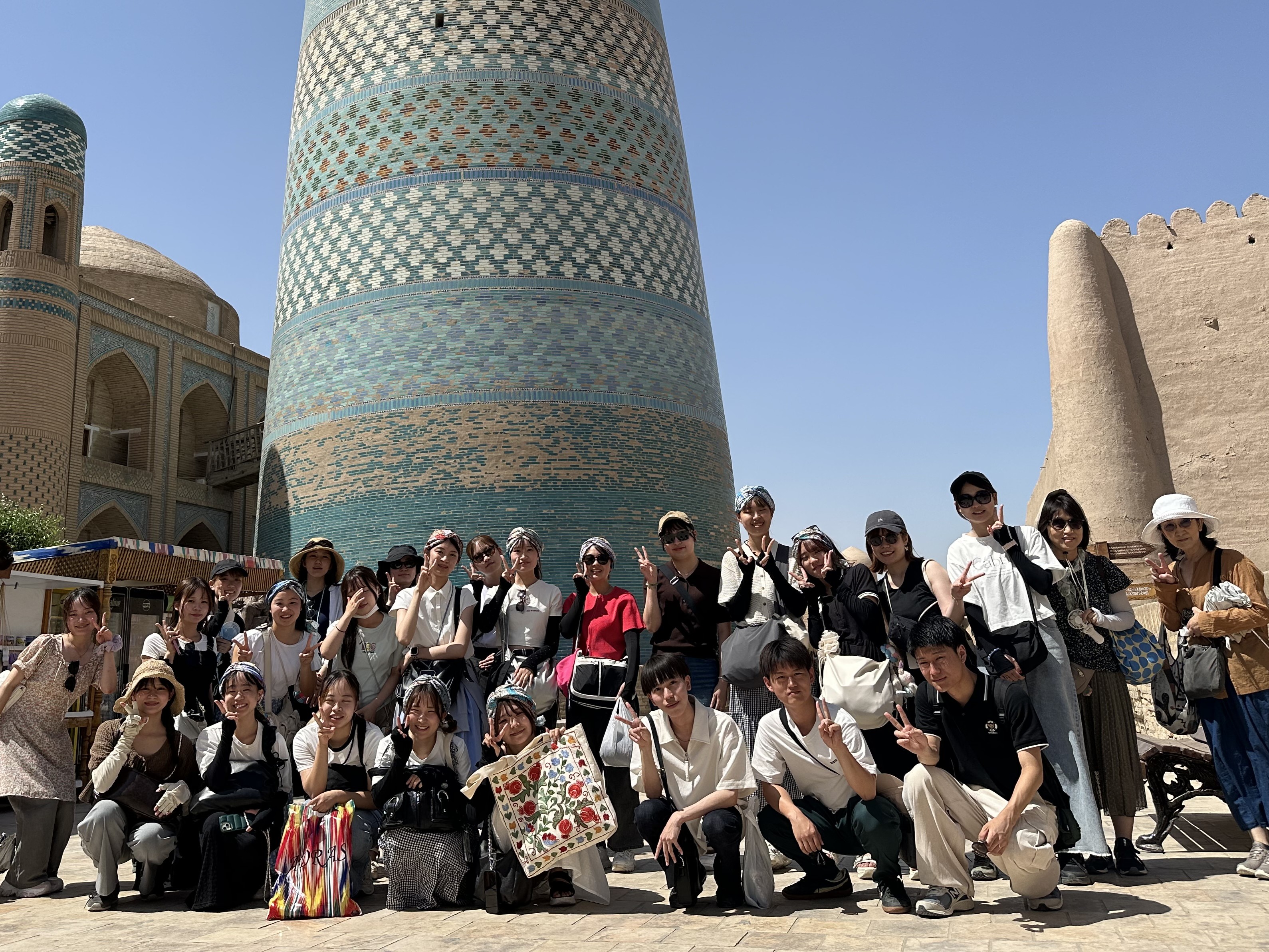 ヒヴァ一番上の写真用サムネ