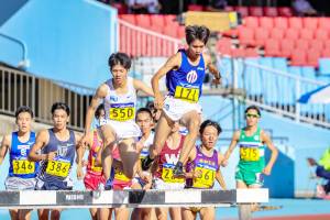 30陸上インカレ優勝_塩尻