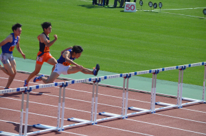 2019泉谷選手110ｍＨ競技中