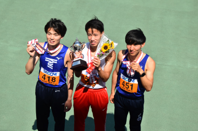 2021関東インカレ右　男子800m      3位　3年　中山 健介