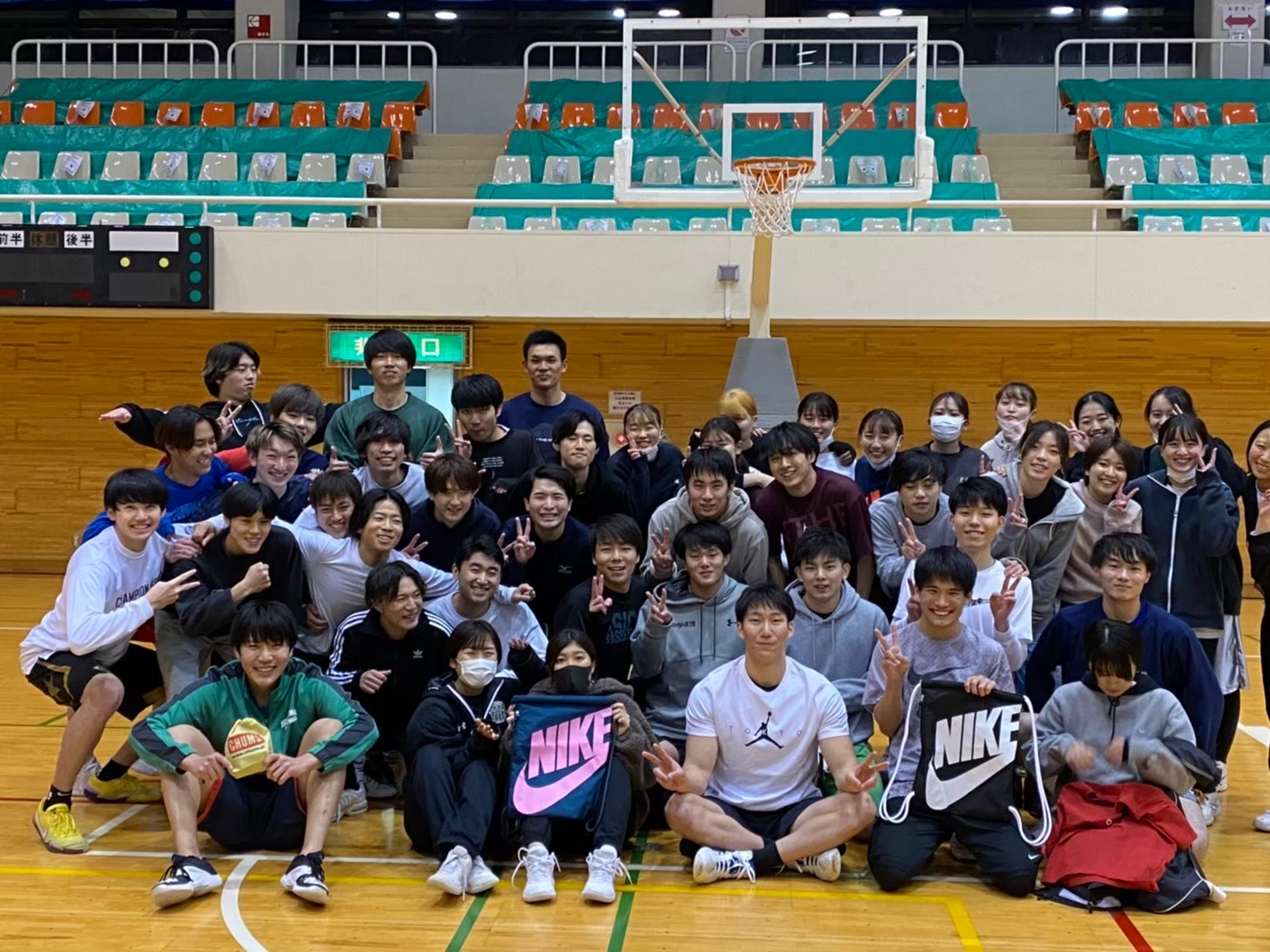 順天堂大学バスケットボール部 アルバム