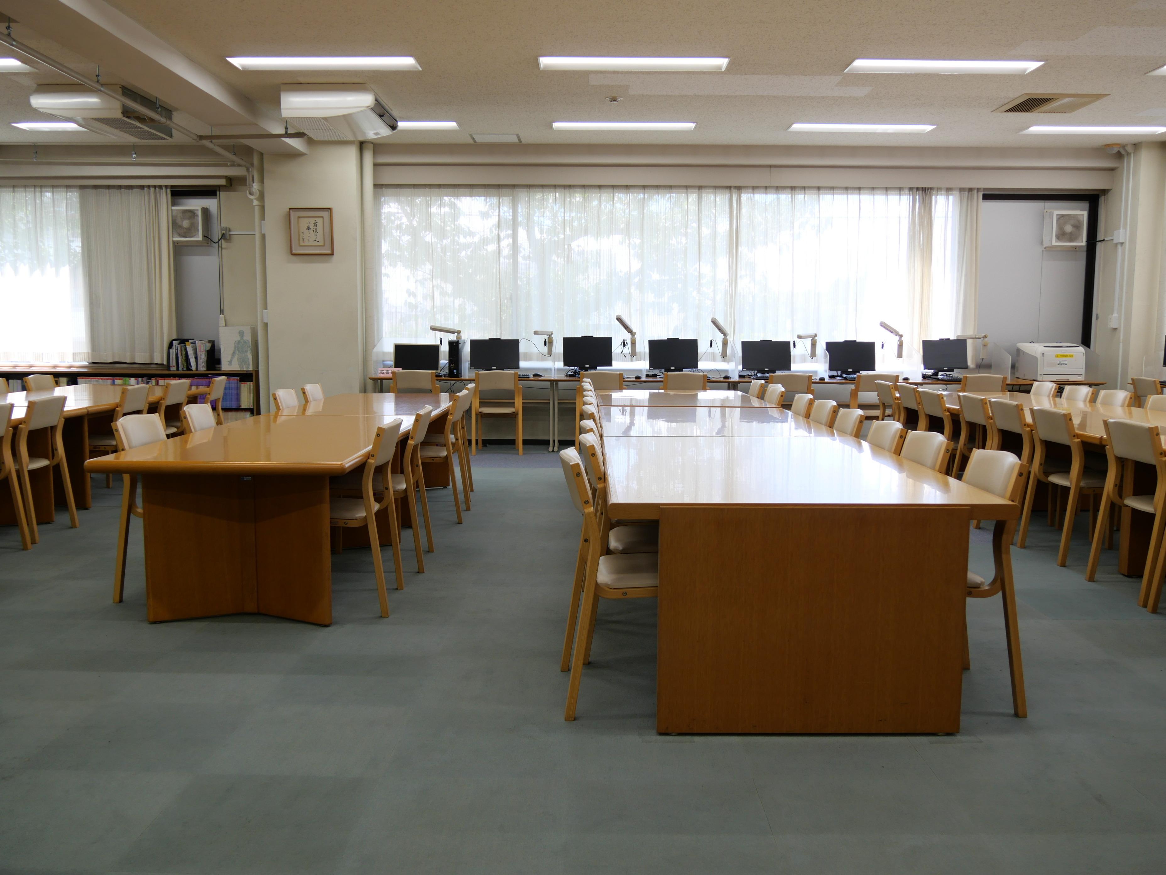 library_05