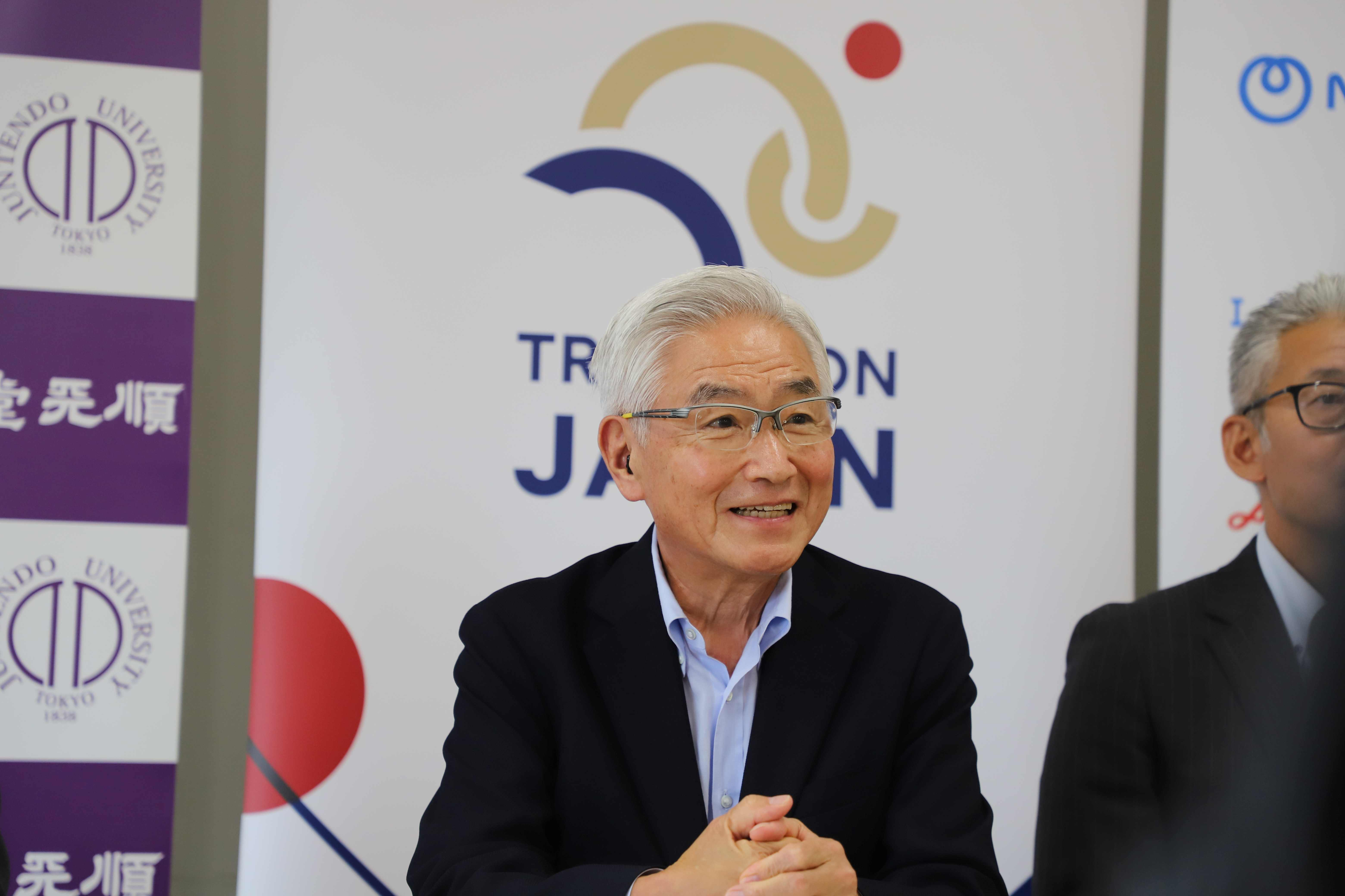 トライアスロンジャパン包括連携協定締結式_岩城会長
