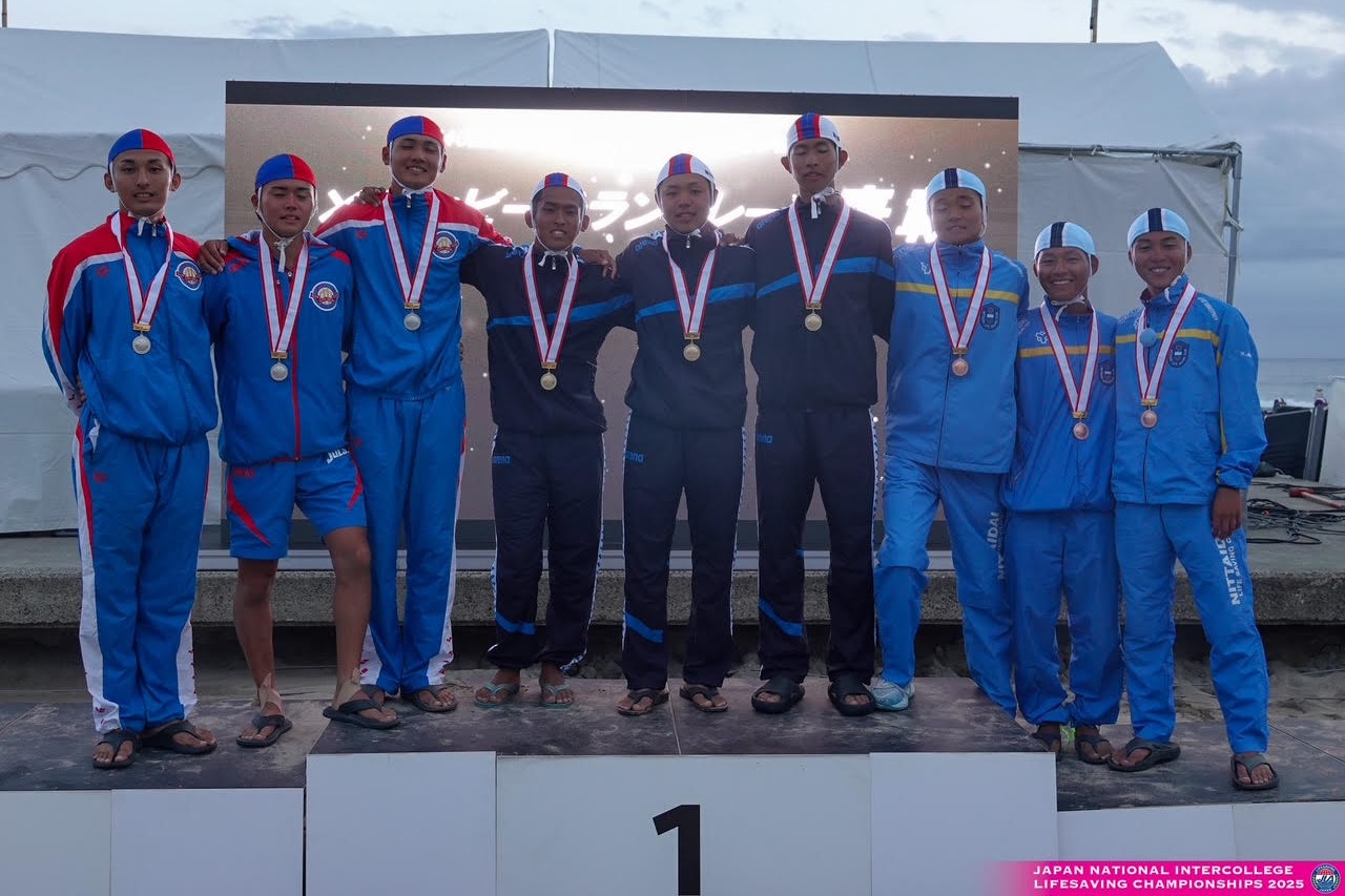 7.男子1km×3ビーチランリレー2位 藤田健太郎(3年)・望月朝陽(2年)・竹山諒(4年)_1※