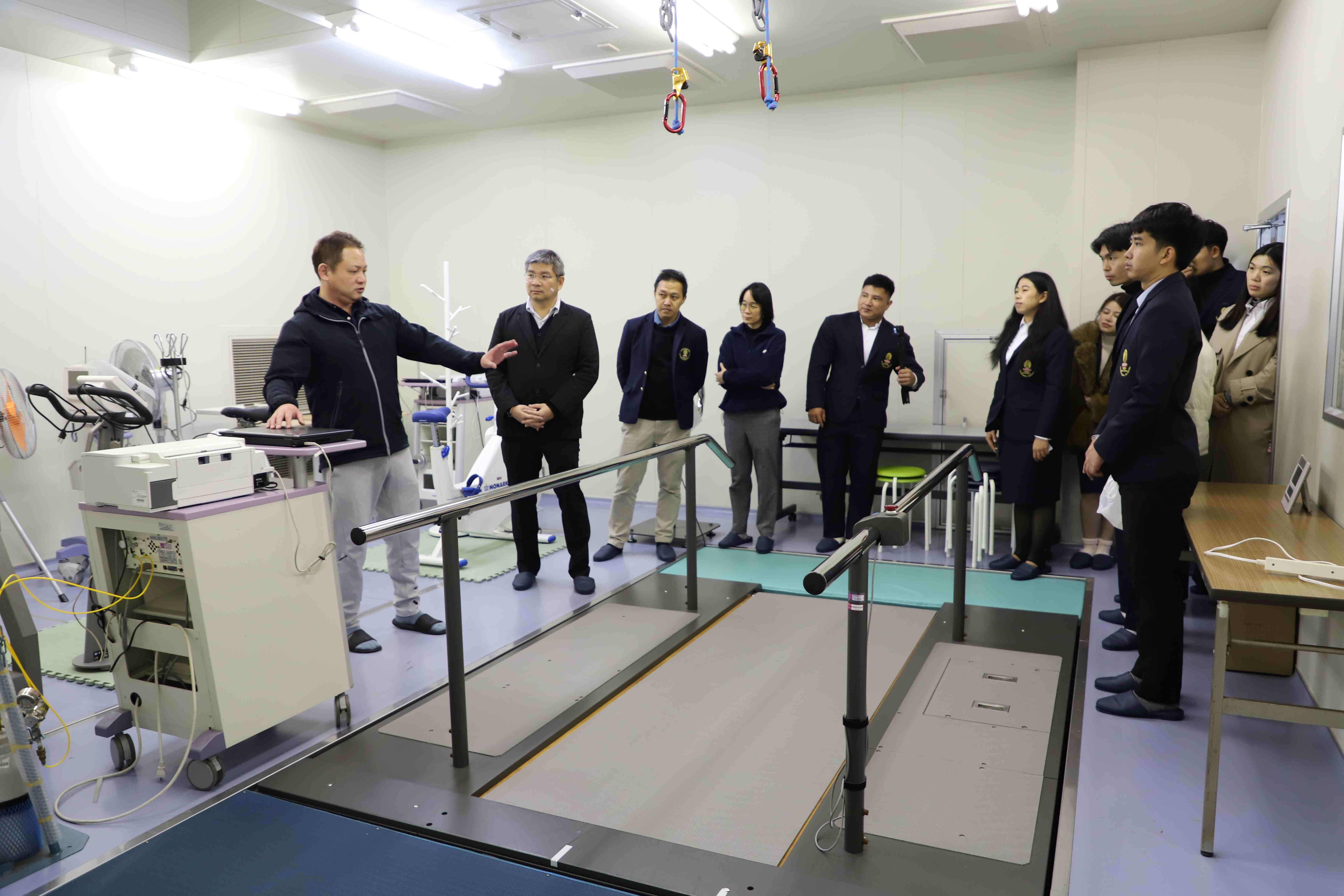 タイ・チュラロンコン大学_研究所