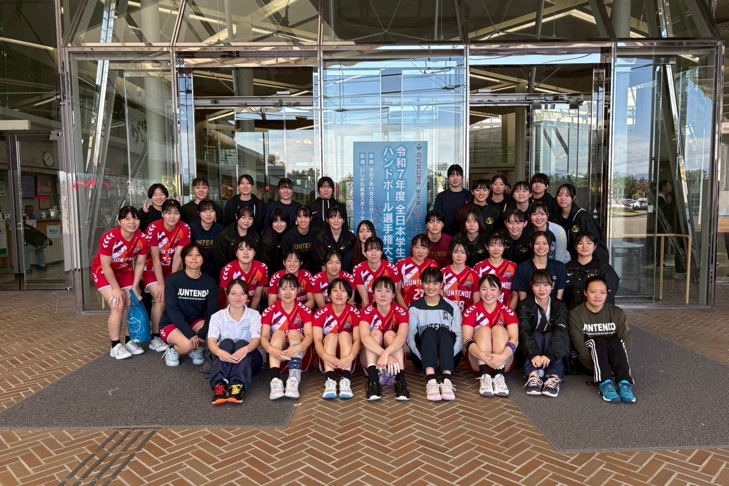 8f100621010858d2f09278822ac52a45_トリミング済