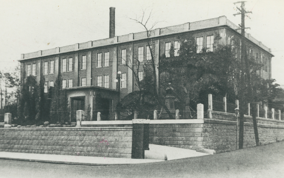 1928年（昭和3）に開院した順天堂医院、病棟